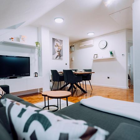 Apartment Sara Zagreb Eksteriør billede